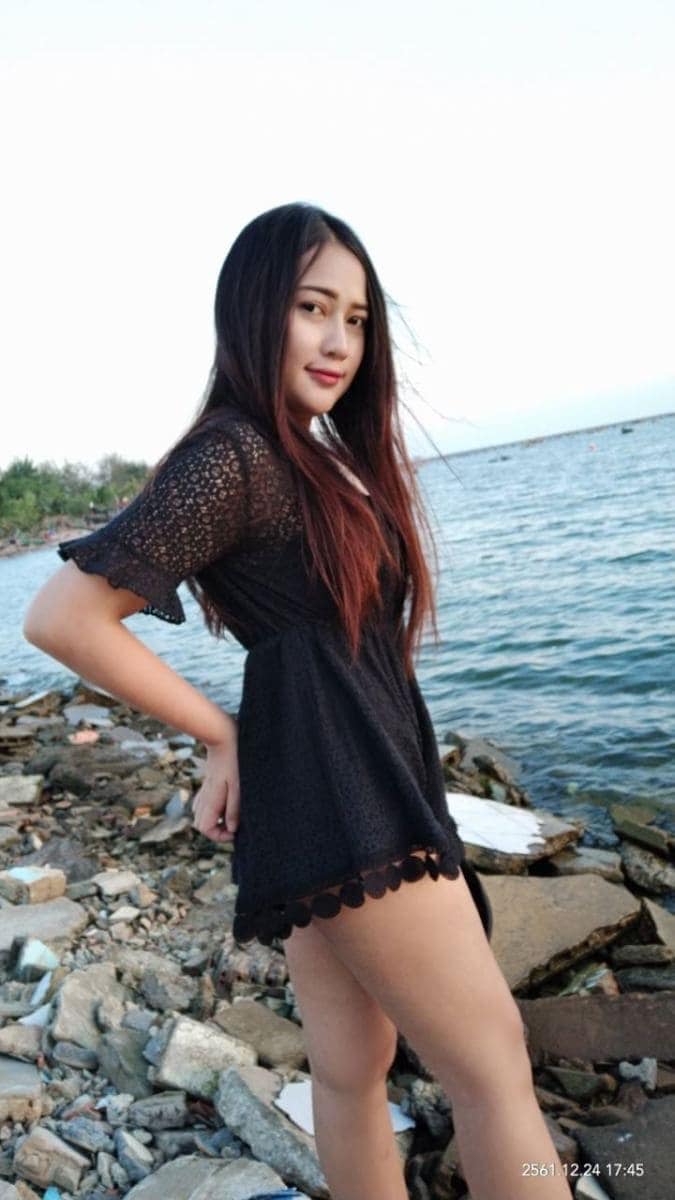 Travel with hot girlfriend in thani - hot location