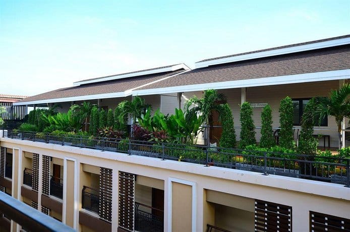 Guest Friendly Hotels In Pattaya - Baywalk Residence