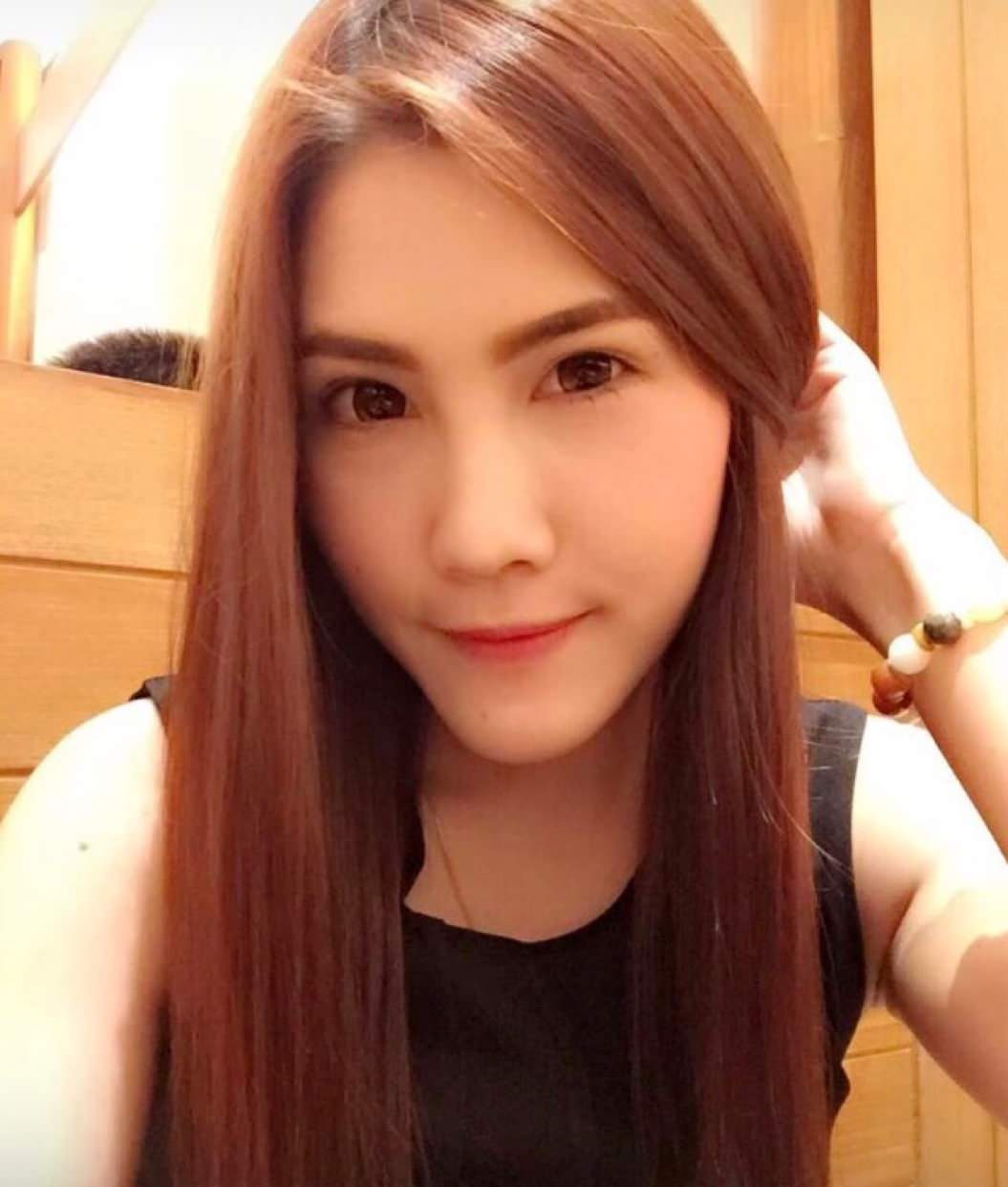 meet hot Girls In Nakhon Pathom - beautiful girls