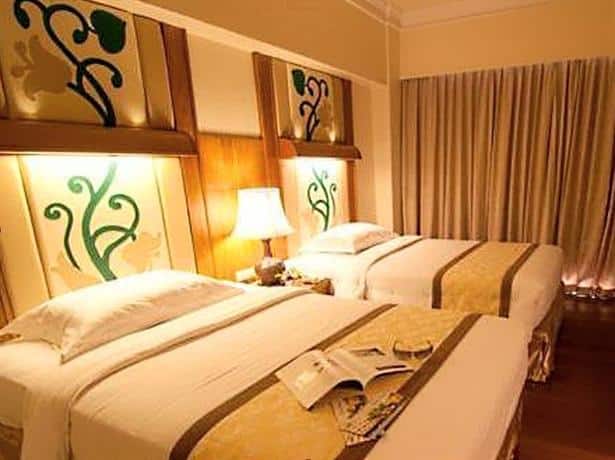 Golden Beach Hotel Pattaya-Double bedroom
