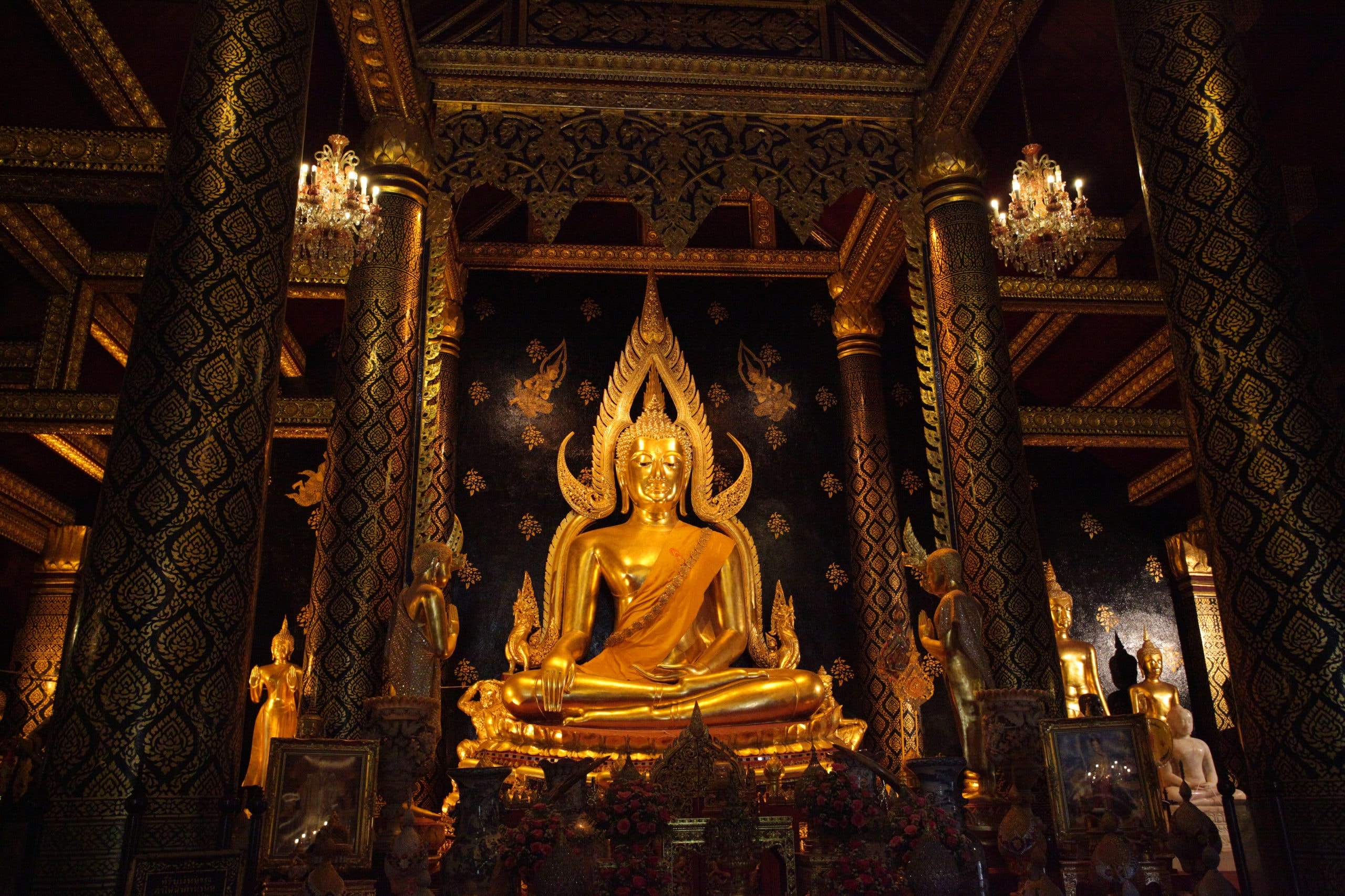 Wat phra sri rattana mahathat temple - thailand