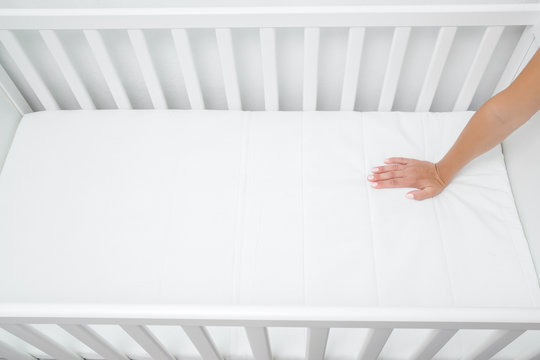 how to choose crib mattress- crib mattress firmness